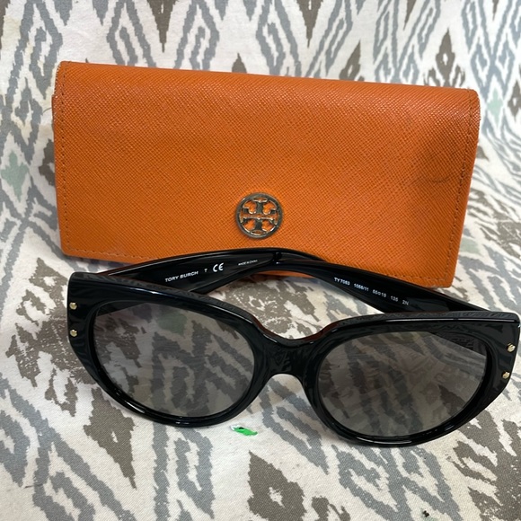 Tory Burch Accessories - Tory Burch sunglasses